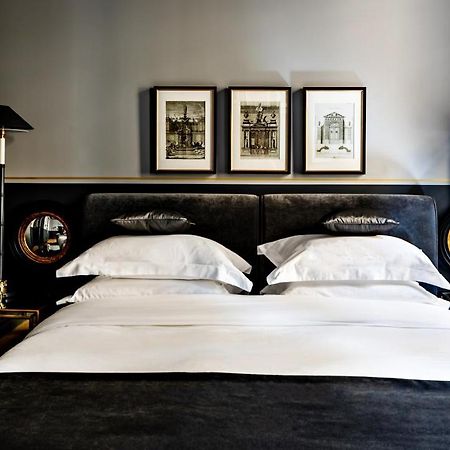 Monsieur George Hotel & Spa - Champs-Elysees Paris Eksteriør billede A room at the Hotel Axelmannstein
